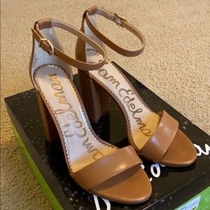 Sam Edelman ‘Yaro’ heel